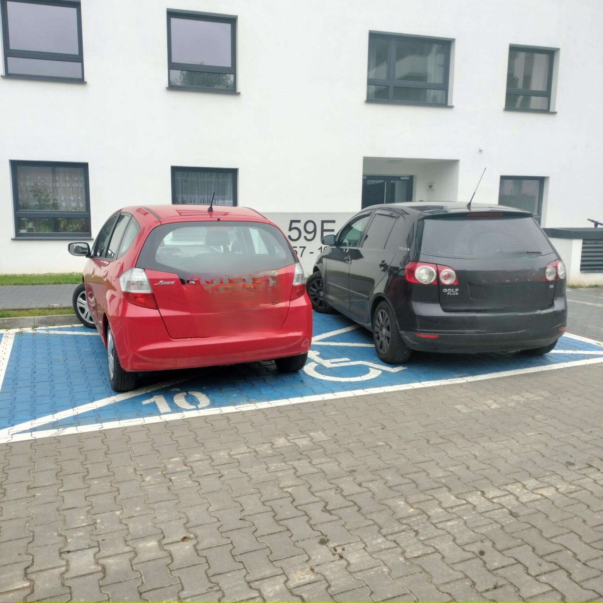 Apartment Bulgarska Komfortowy Z Trzema Sypialniami I Trzema Lazienkami Oraz Dwoma Miejscami Parkingowymi Poznan